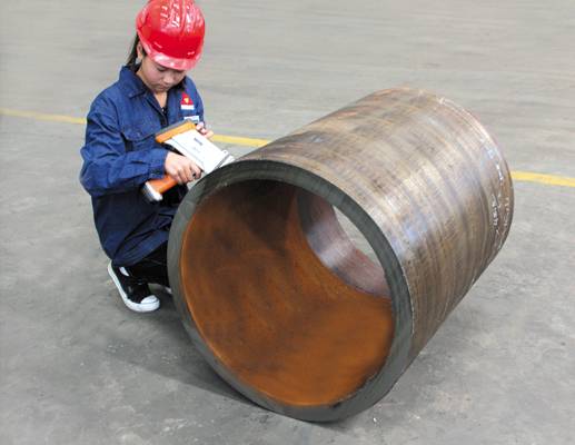 ���V����